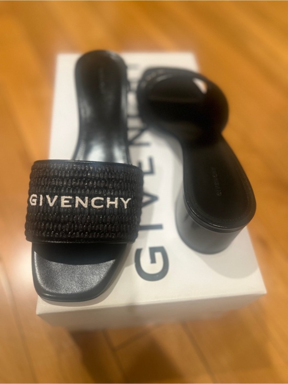 Givenchy Black Logo Raffia Slide Sandals
